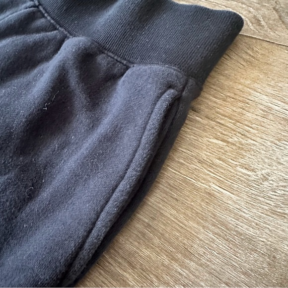 Sz 2XS Aritzia TNA CozyAF Sweatpants / Joggers in Black - Picture 2 of 5